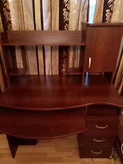 Компьютерный стол