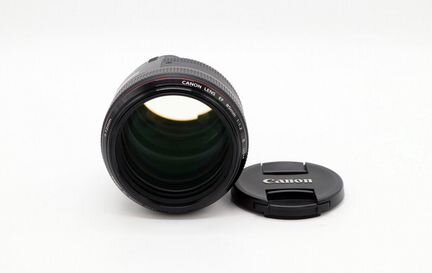 Canon EF 85mm f/1.2L II USM