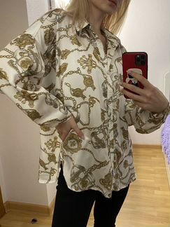 Блузка с цепями