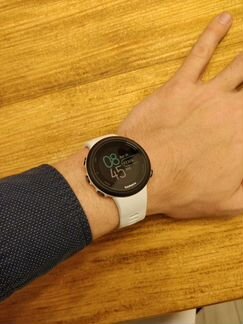 Часы Garmin Swim 2
