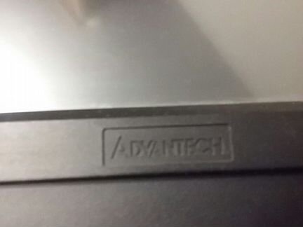 Панельная рабочая станция advantech PPC-L106T-R70