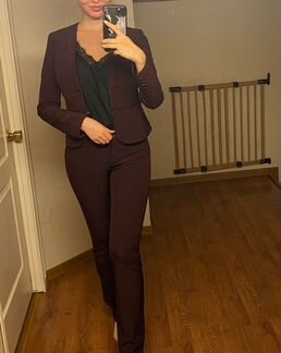 Платье / костюм/ офисная одежда