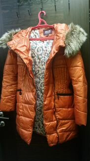 Женский пуховик р. 42-44(S)