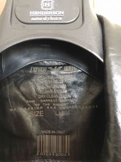 Кожаная куртка армани