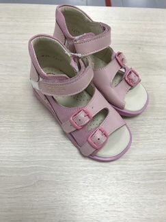 Детские новые сандалии на девочку Totto размер 25