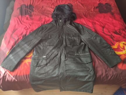 Зимняя парка Guess