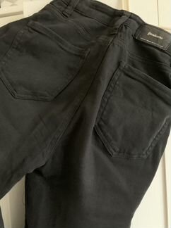 Джинсы Stradivarius mom