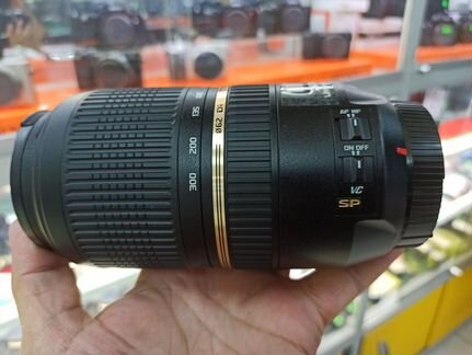 Tamron SP 70-300mm f/4-5.6 Di VC USD для Canon EF