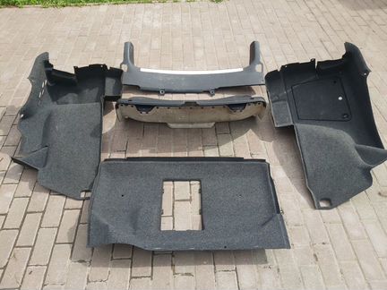 Обшивка багажника на Шкоду суперб