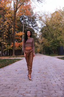 Костюм женский