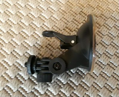 Держатель на лобовое стекло для регистратора