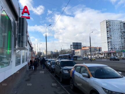 Продам торговое помещение, 460 м²