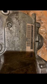 Передняя крышка цепи грм двигателя 1.6