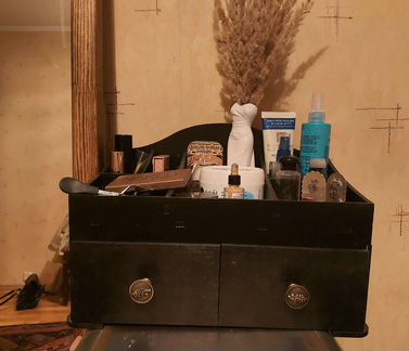 Комод для косметики