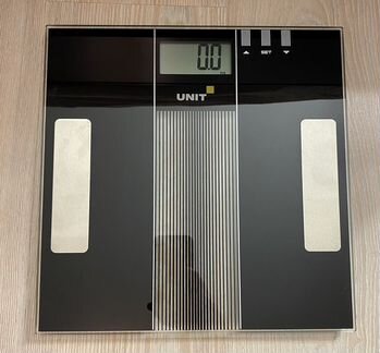 Весы напольные электронные