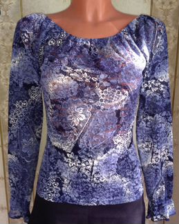 Кофточка с красивым вырезом от Promod, р.42-44