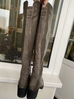 Сапоги 40 р,вторые в подарок