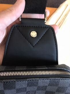 Louis Vuitton Avenue sling bag