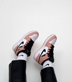 Женские кроссовки Nike air Jordan