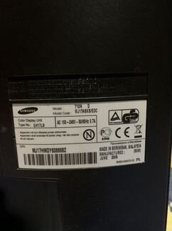 Монитор Samsung
