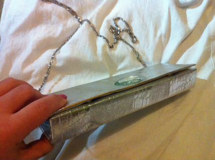 Сумка-клатч серебристый новый