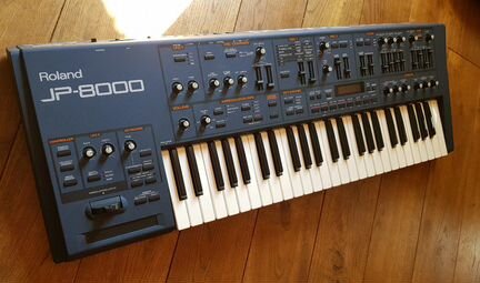 Roland JP-8000