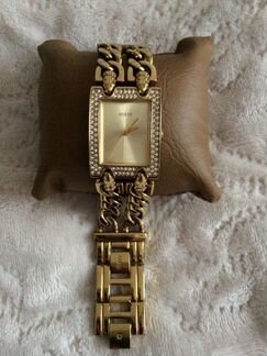 Часы Guess
