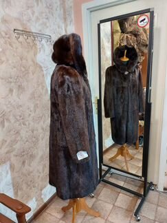 Норковая Шуба 48-50,с капюшоном,дл 105см, в Идеале