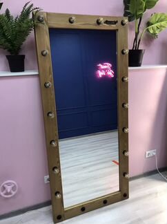 Лофт деревянные зеркала с лампочками