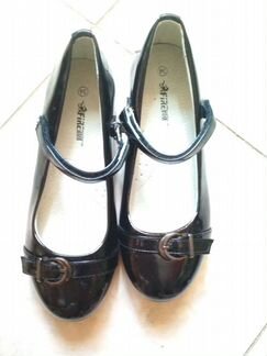 Туфли новые 34