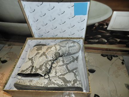 Ботиночки под рептилию