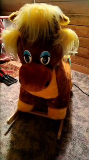 Качалка лошадь