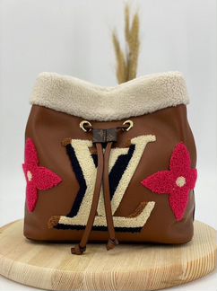 Сумка Louis Vuitton
