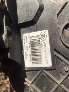 Замок дери Range Rover Jaguar