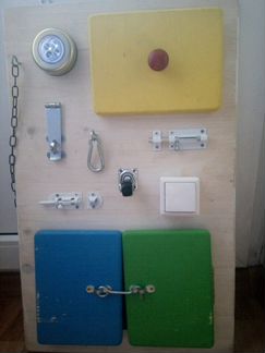 Бизиборд, книжки