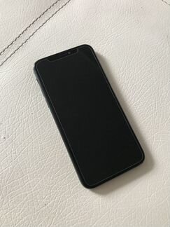 Телефон iPhone X