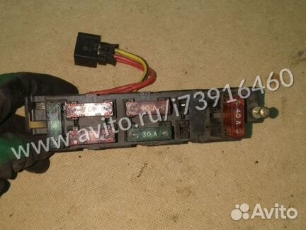 Блок предохранителей Мерседес w140