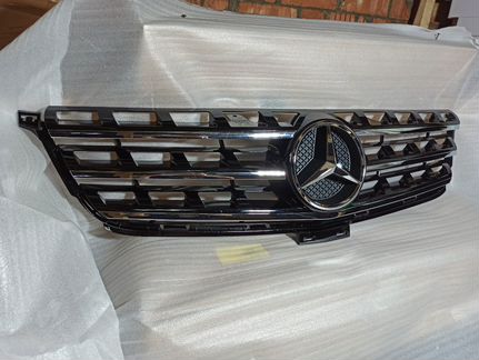 Решетка радиатора Mercedes ML166 мл 166 Мерседес