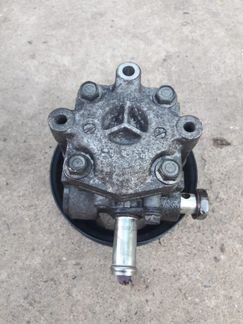 Насос гур Пежо 4007 2,2 л дизель