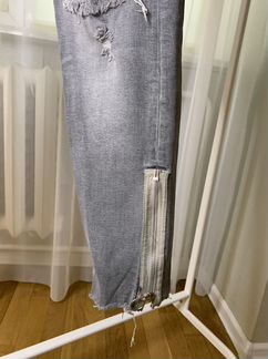 Мужские рваные джинсы Zara man