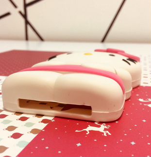 Чехол Hello Kitty на iPhone 5S