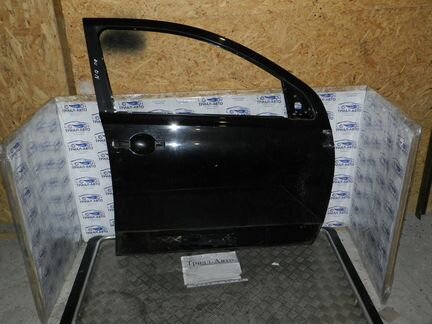 Дверь передняя правая Qashqai J10 06-13