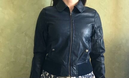 Куртка новая