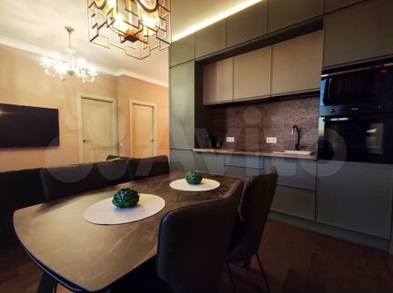 2-к квартира, 65 м², 27/44 эт.