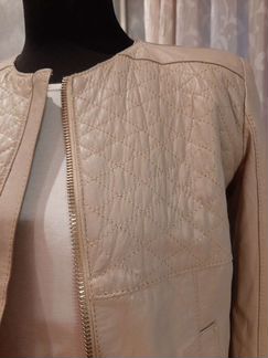 Новая кожаная куртка.Италия