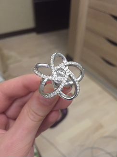 Кольцо Swarovski