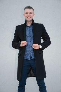 Пальто демисезонное