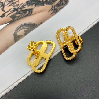 Серьги Balenciaga