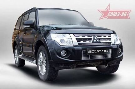 Рещетка воздухозаборника Mitsubishi Pajero 4