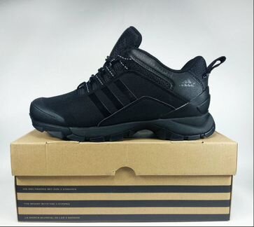 Кроссовки adidas terrex